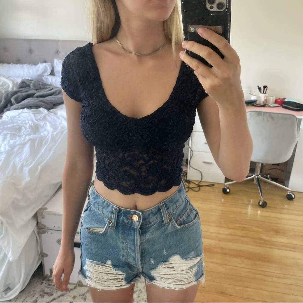Abercrombie & fitch navy blue lace crop top